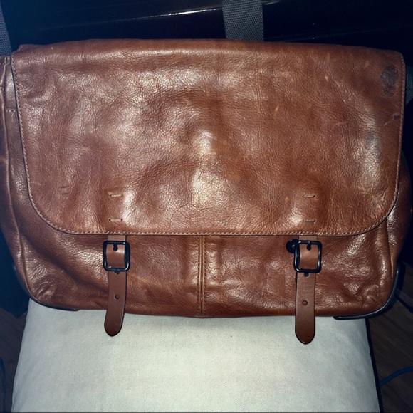 Fossil Buckner Messenger Bag - Picture 1 of 5